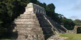 Take a Day Trip to Palenque